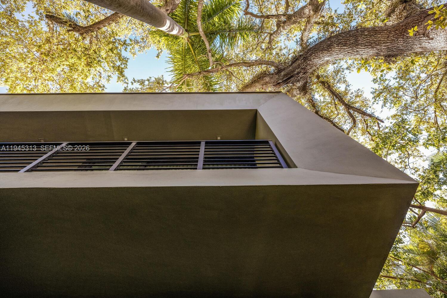 JOHN T PEACOCK EST - Residential