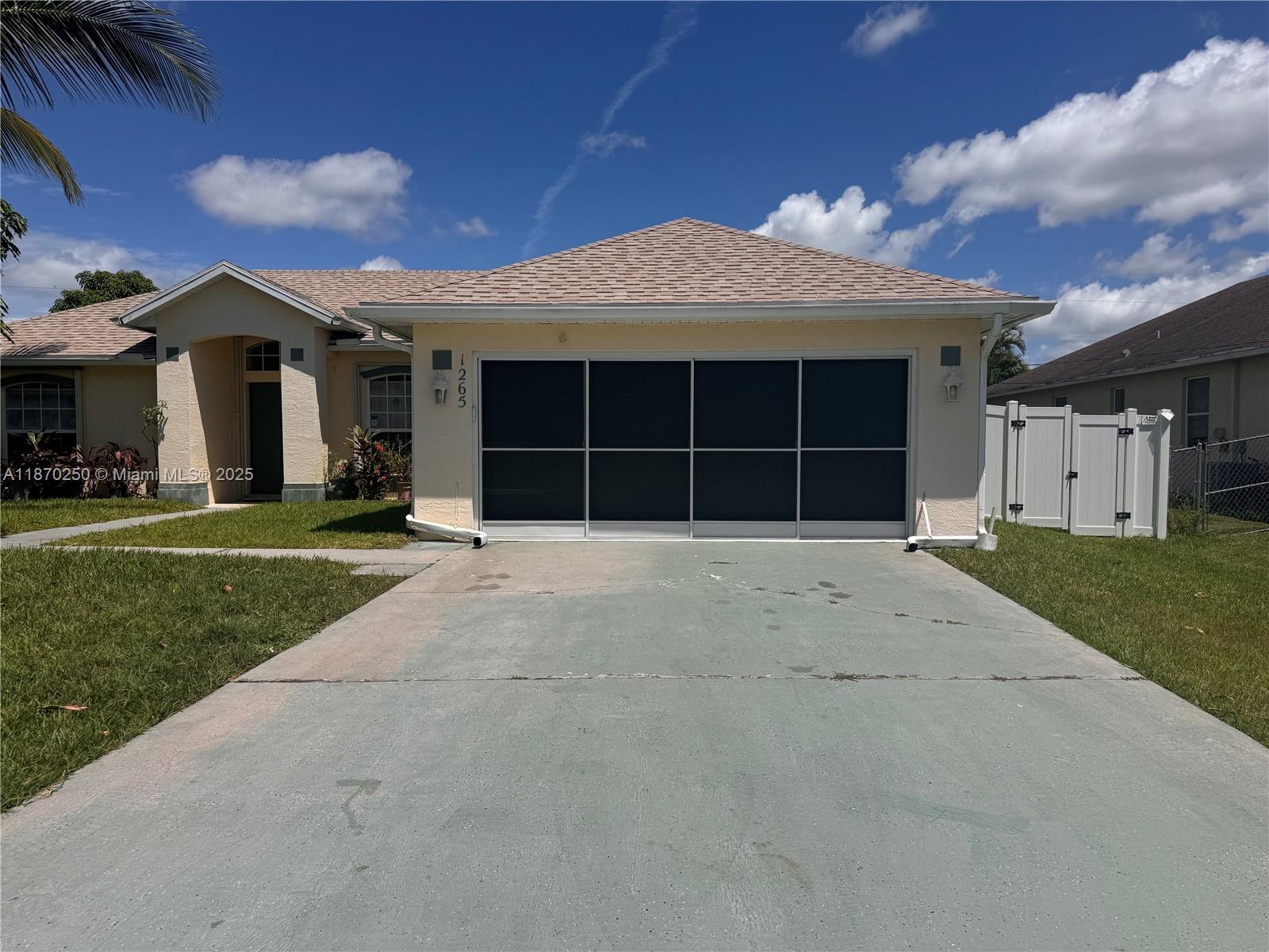 PORT ST LUCIE SECTION 17 - Residential Lease