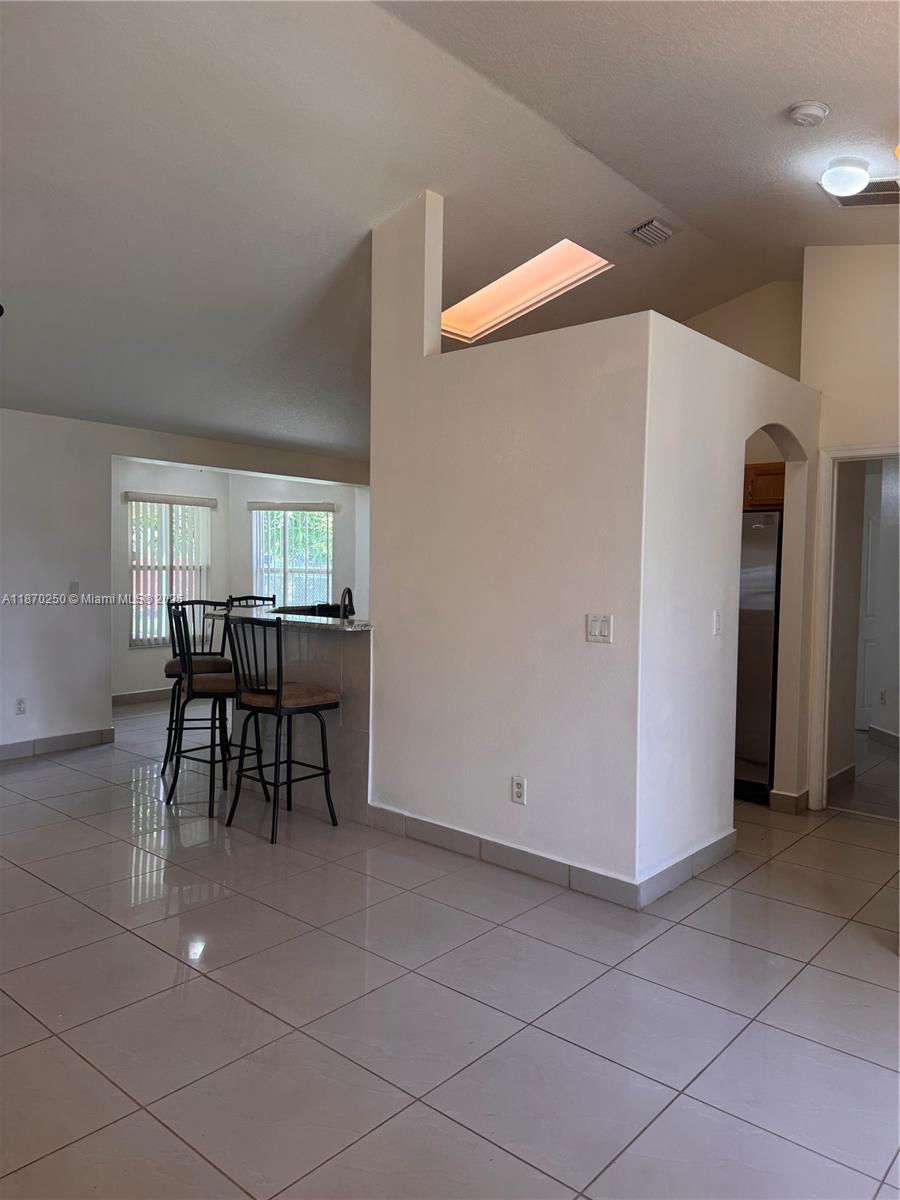 PORT ST LUCIE SECTION 17 - Residential Lease