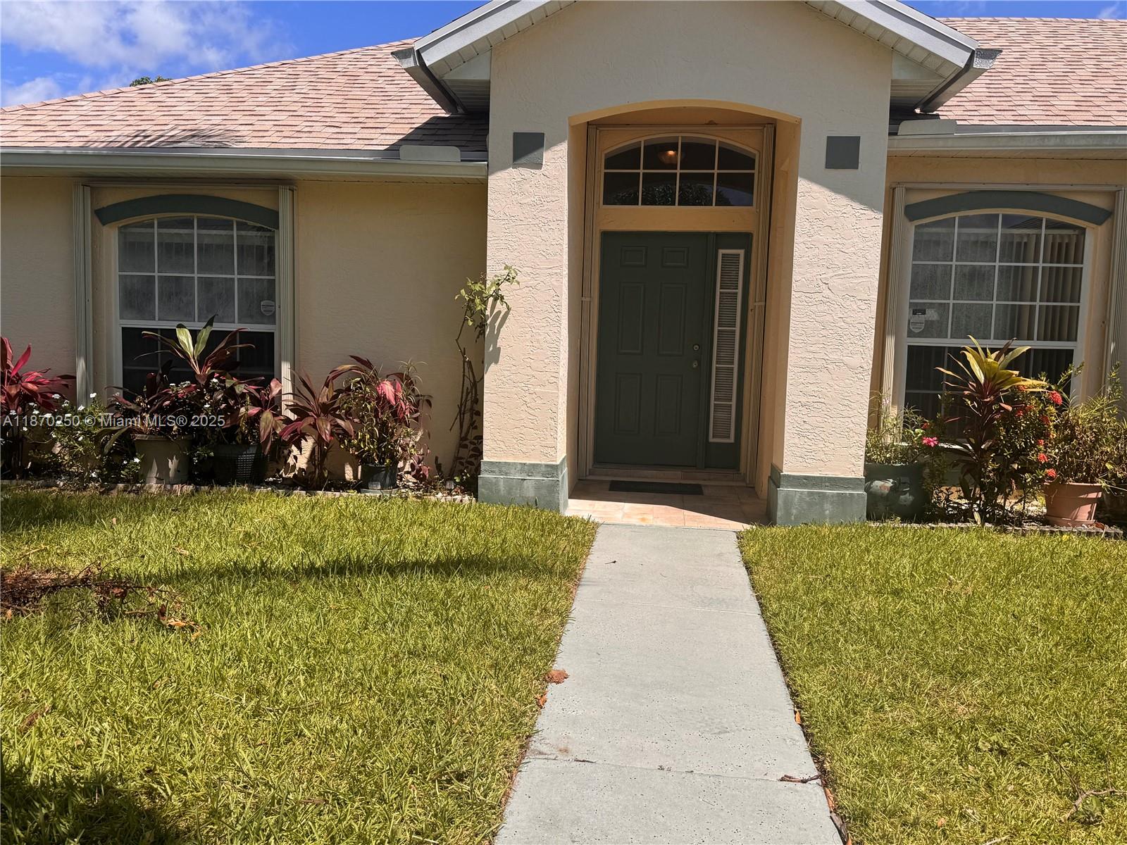 PORT ST LUCIE SECTION 17 - Residential Lease