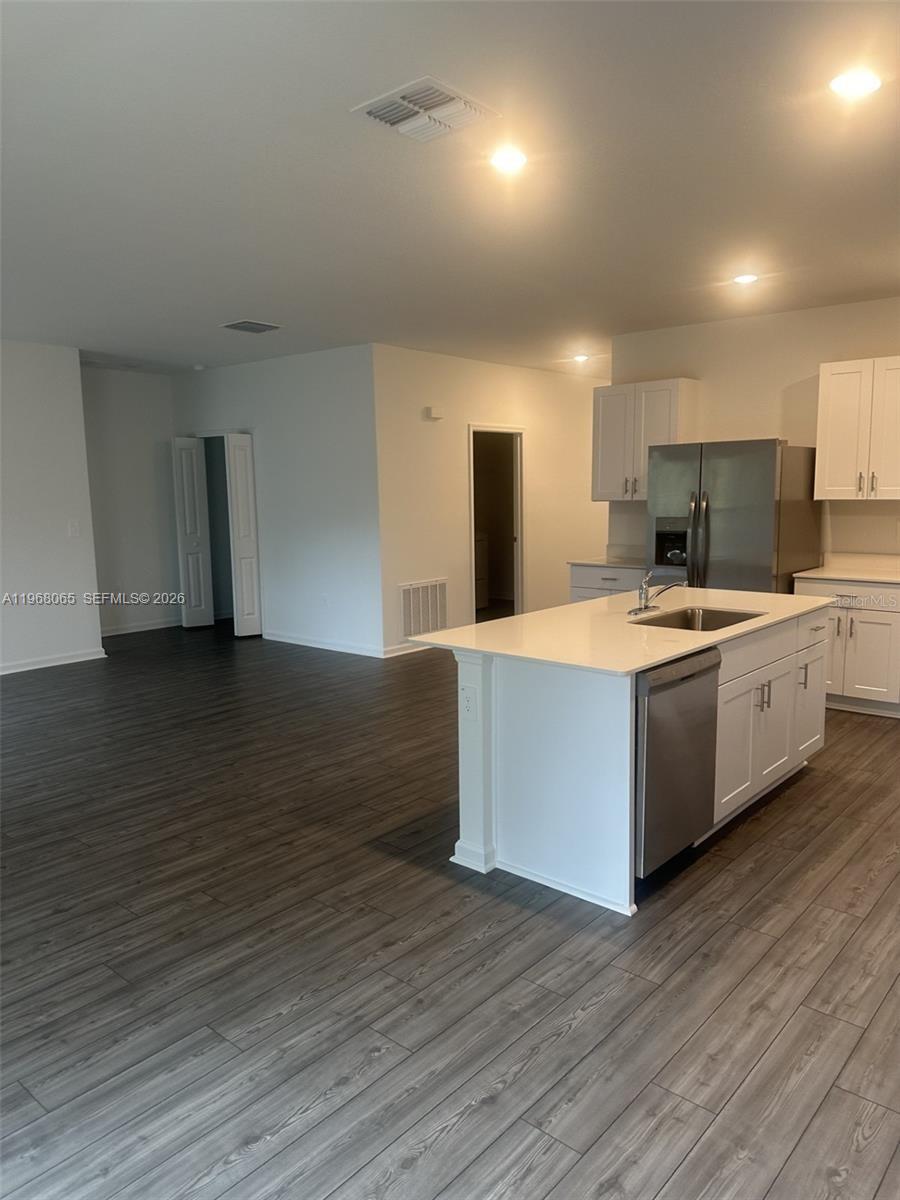 MARION OAKS UNIT 12 - Residential Lease