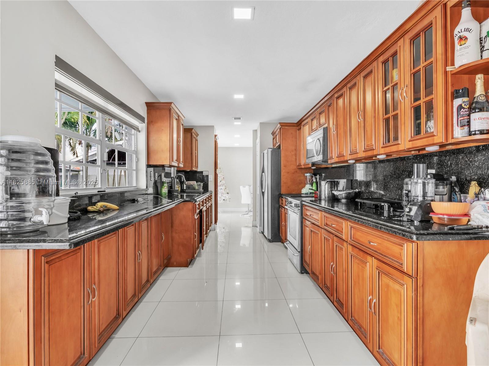 SUNSET WEST SEC1 - Residential Lease