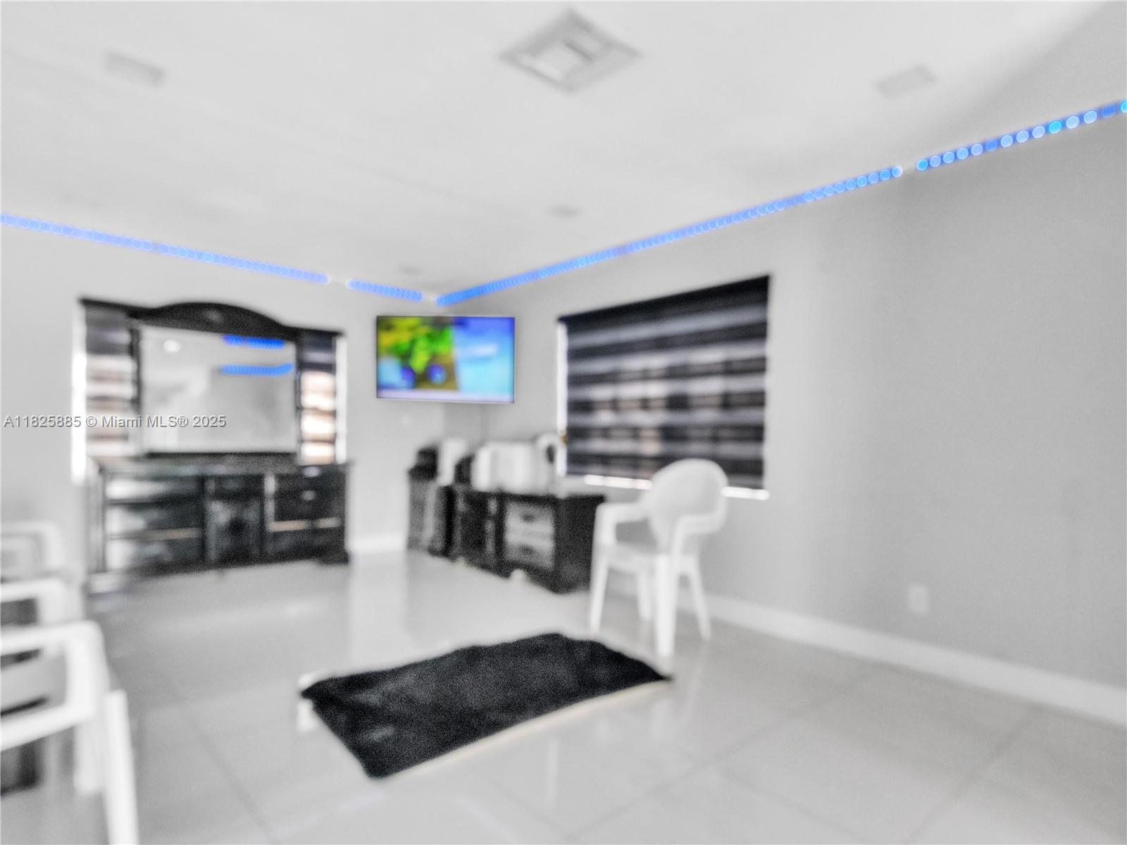 SUNSET WEST SEC1 - Residential Lease