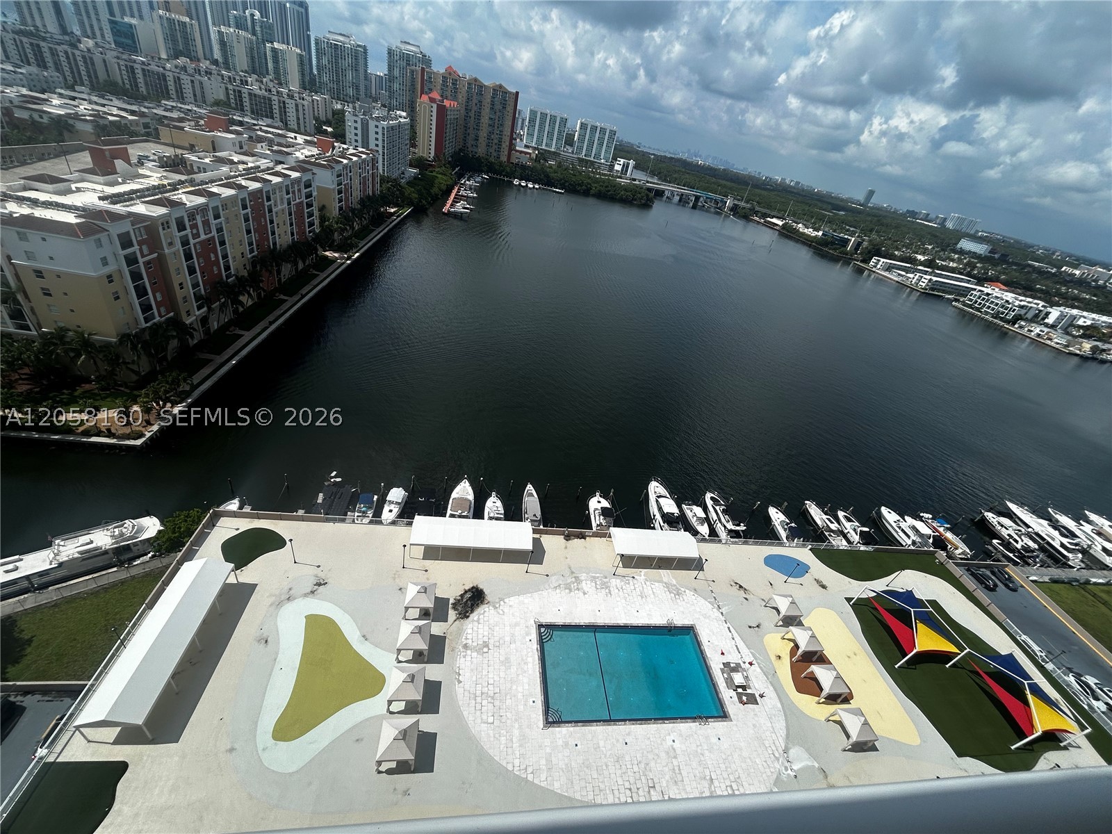250 174th St 2102