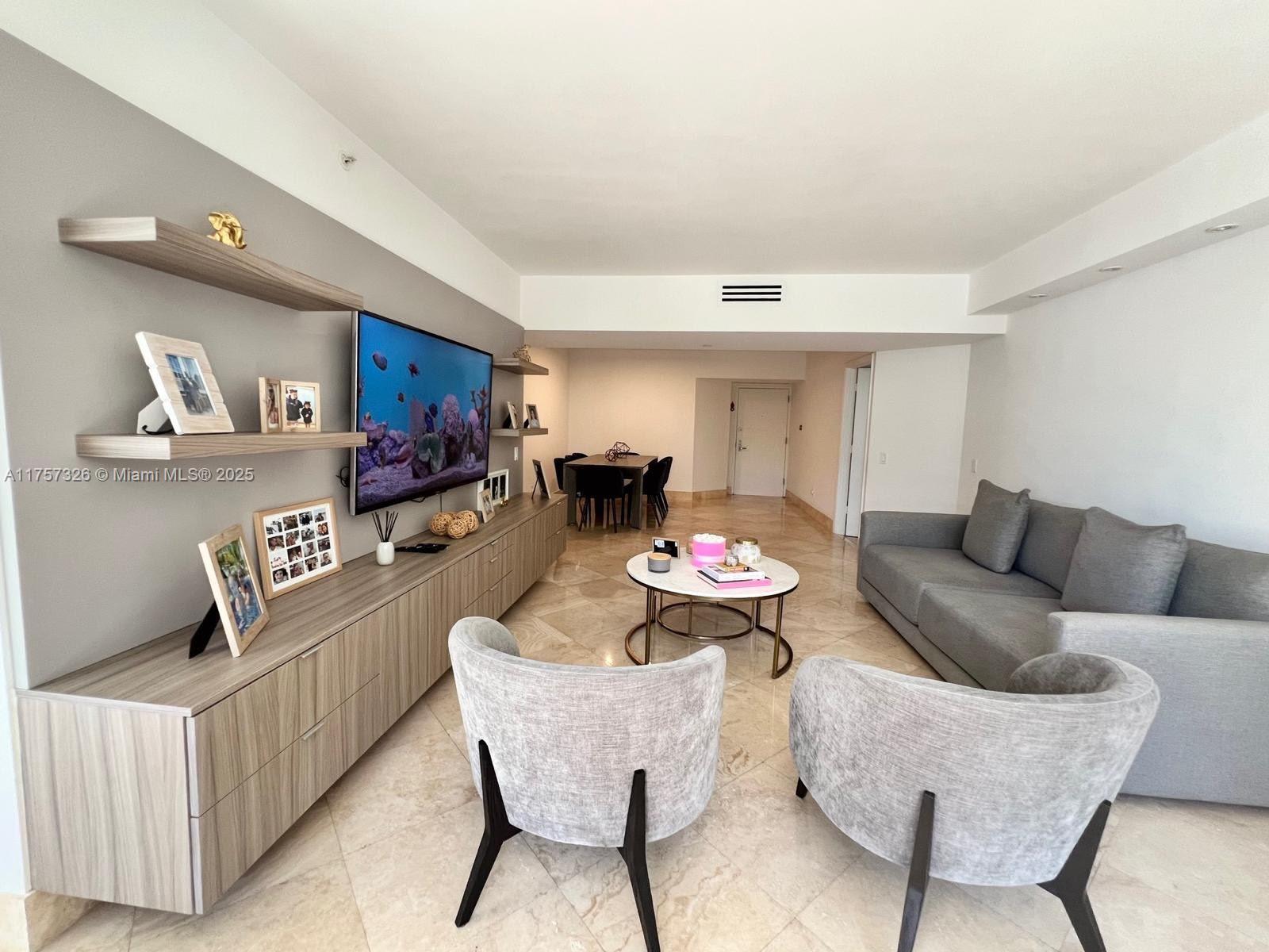 SOUTH TOWER AT THE POINT - Residential Lease