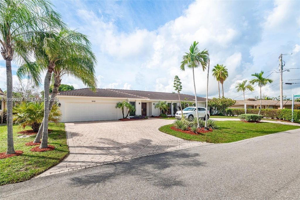 Photo of 1912 Ocean Mist Dr, Lauderdale By The Sea, FL 33062 (MLS # A12010327)
