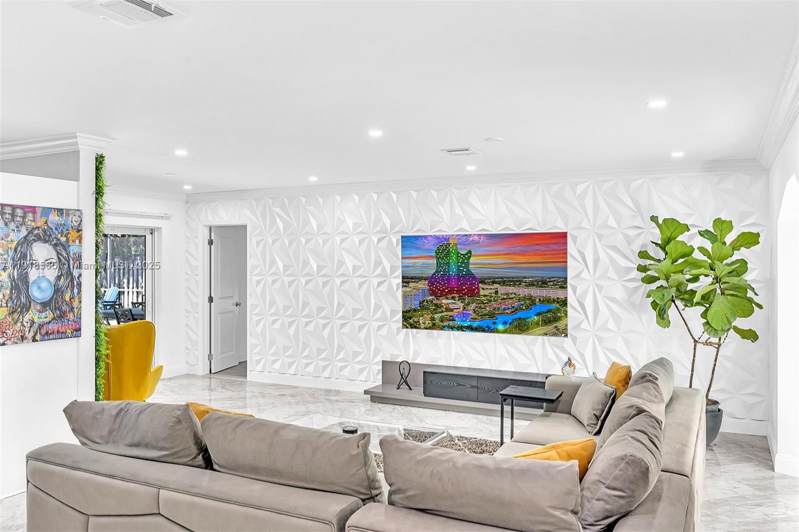 RIVER LANDS - Residential Lease