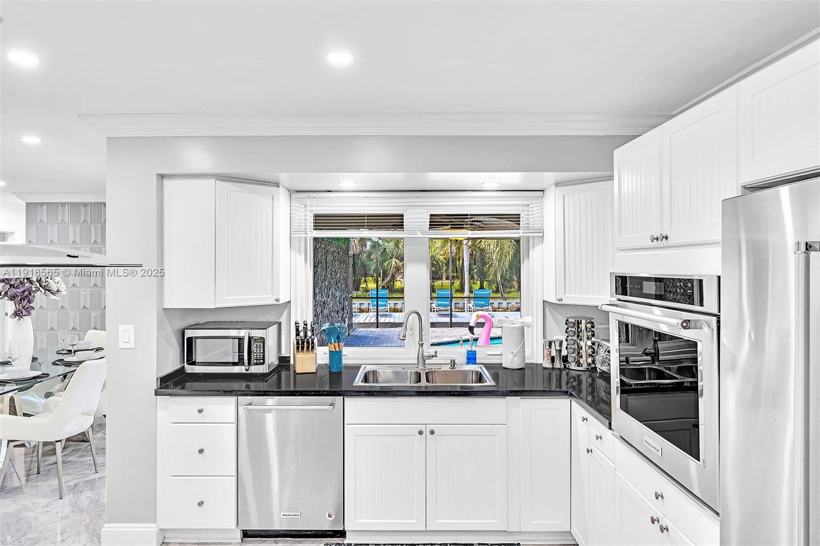 RIVER LANDS - Residential Lease