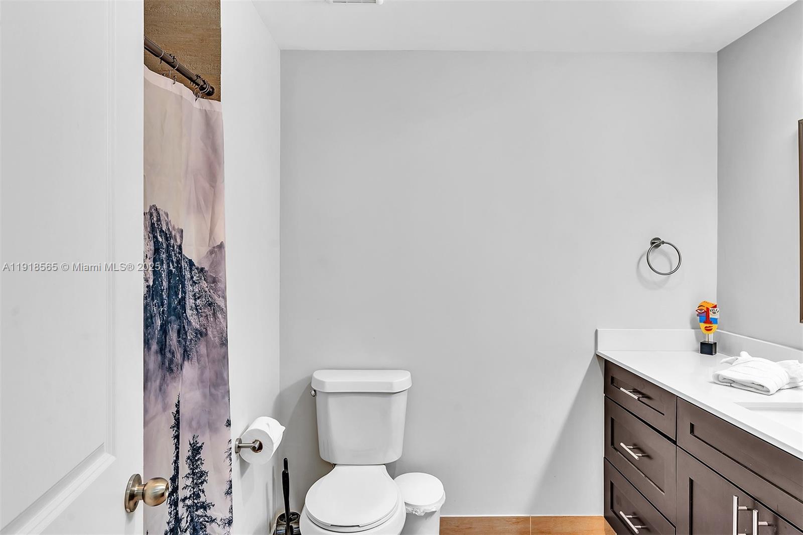 RIVER LANDS - Residential Lease