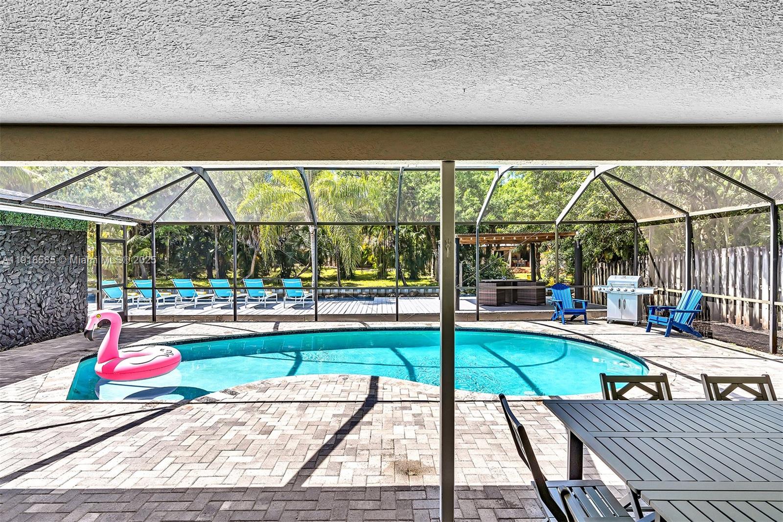 RIVER LANDS - Residential Lease