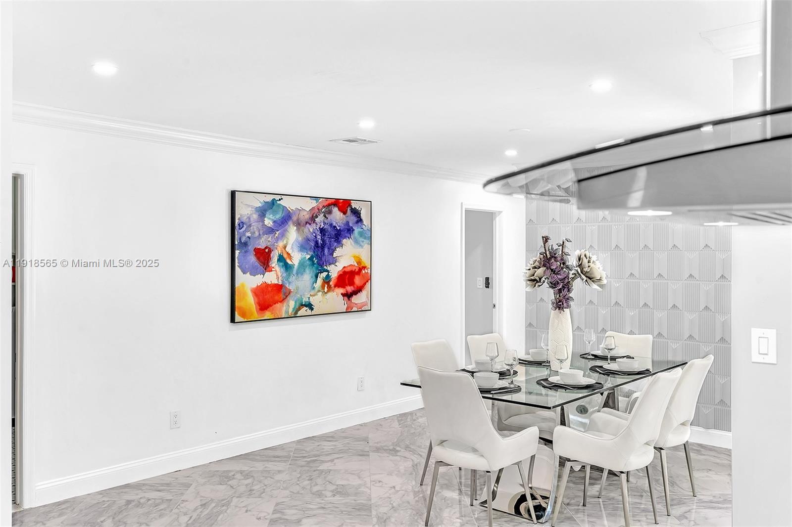 RIVER LANDS - Residential Lease