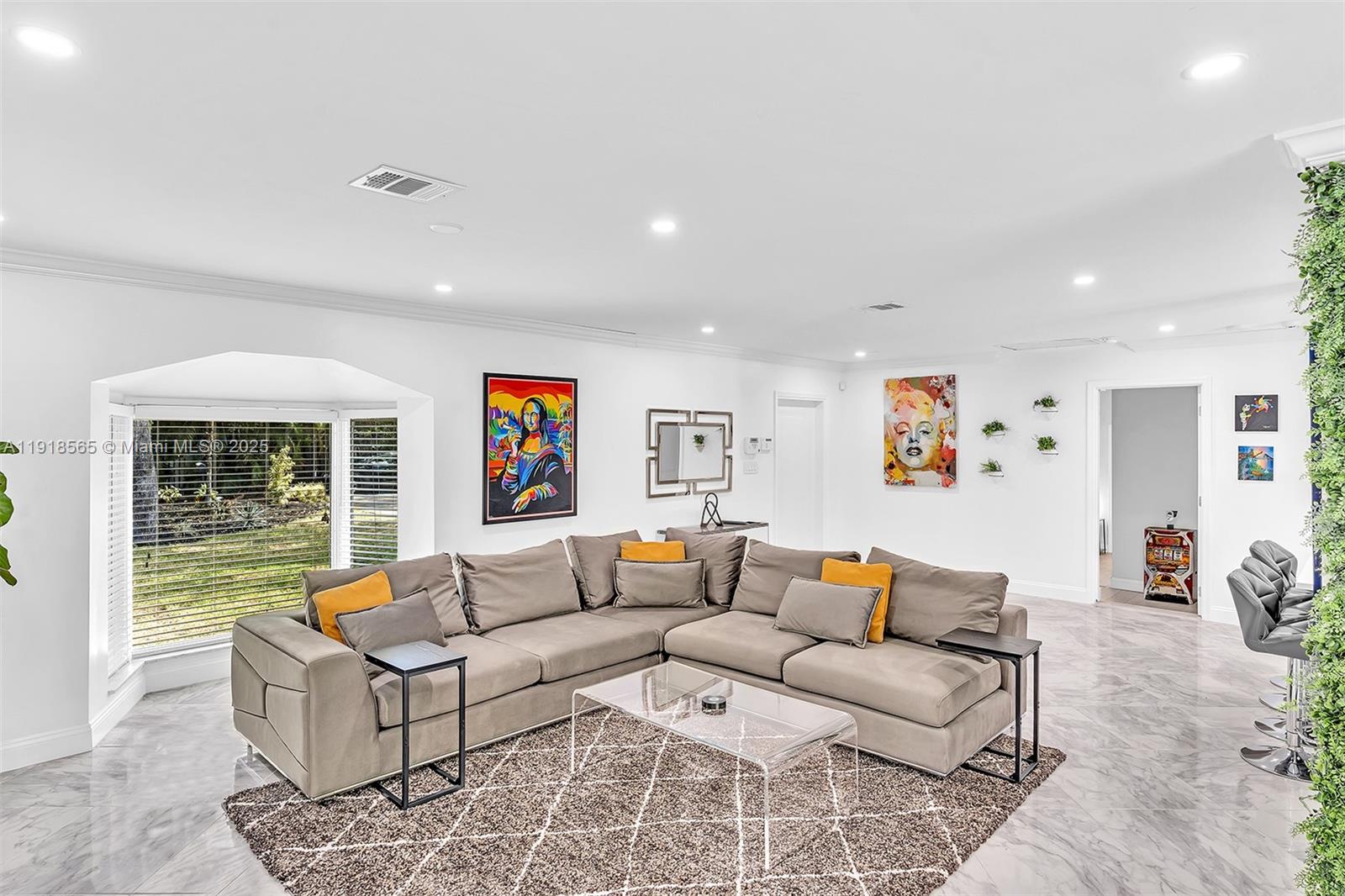 RIVER LANDS - Residential Lease