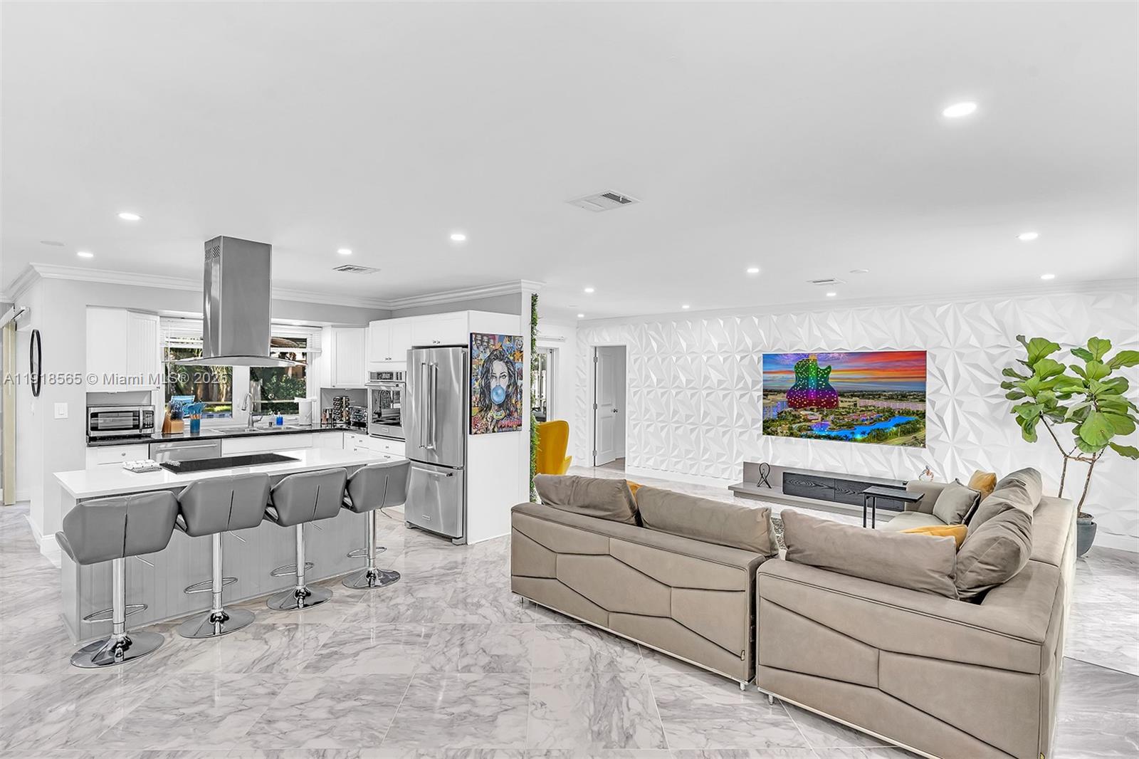 RIVER LANDS - Residential Lease