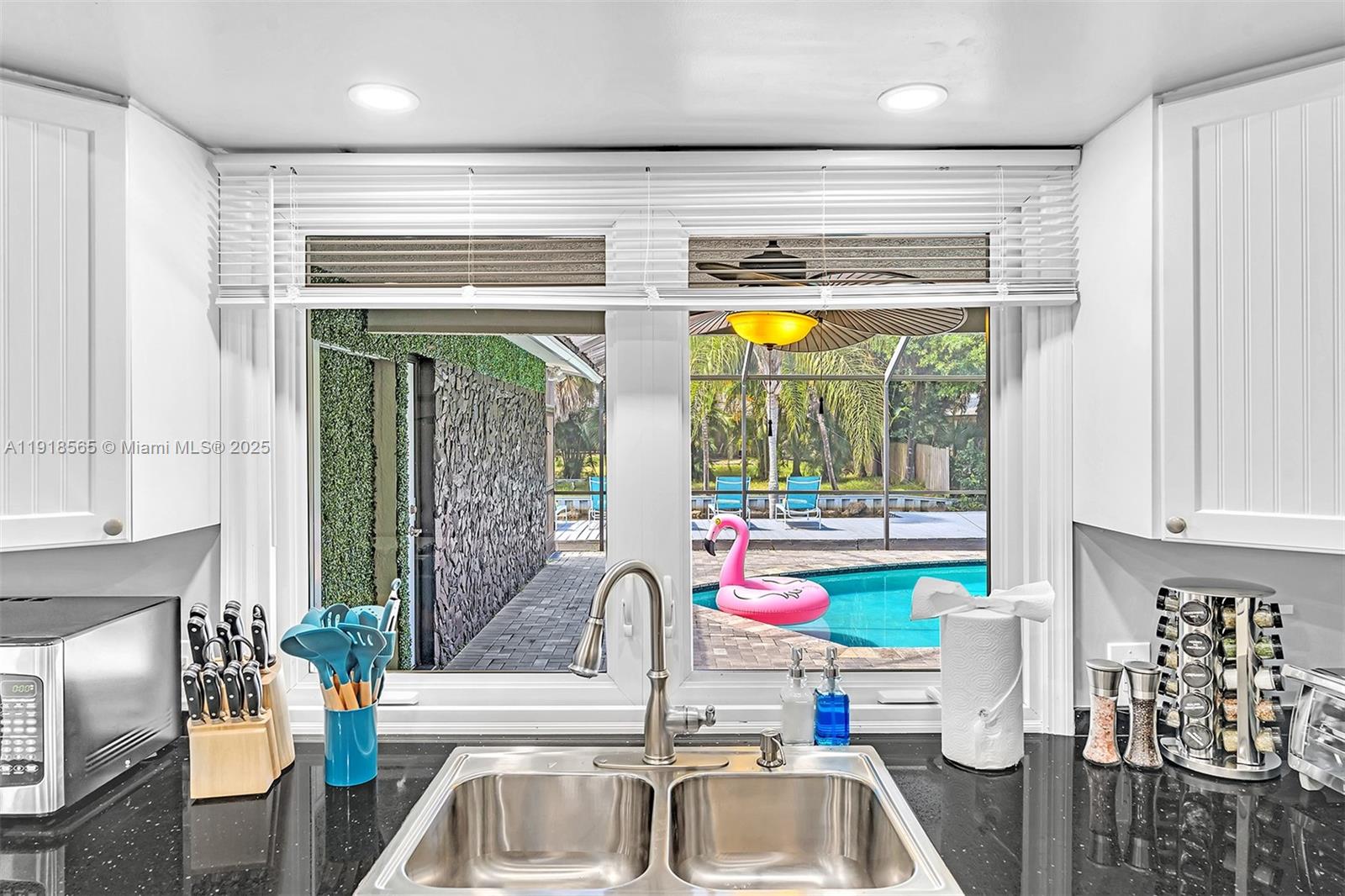 RIVER LANDS - Residential Lease