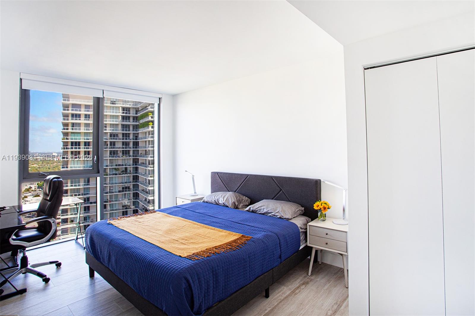 3401 MIDTOWN CONDO - Residential