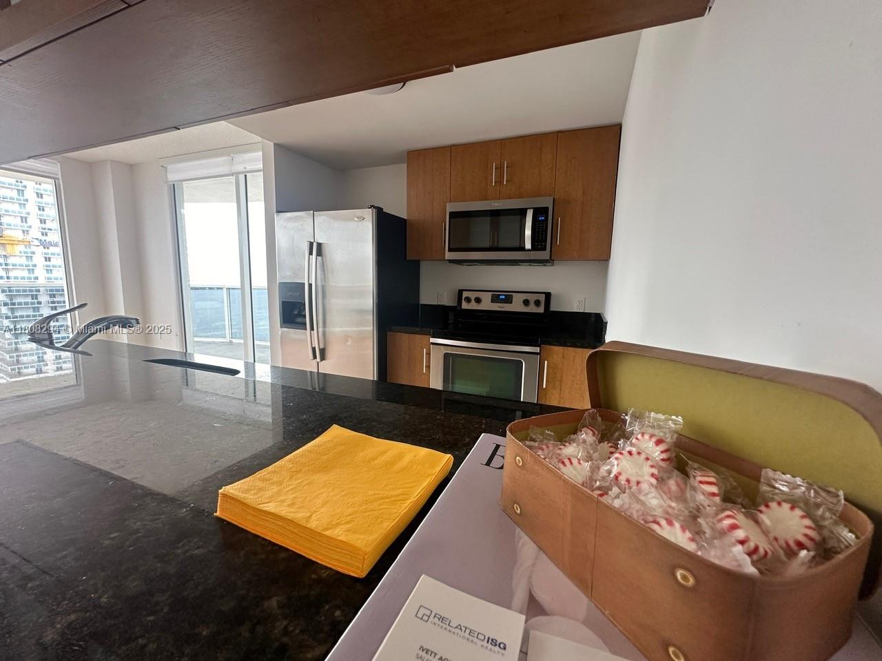 601 Ne 23rd St Ph02, Miami, Broward County, Florida - 3 Bedrooms  
2 Bathrooms - 
