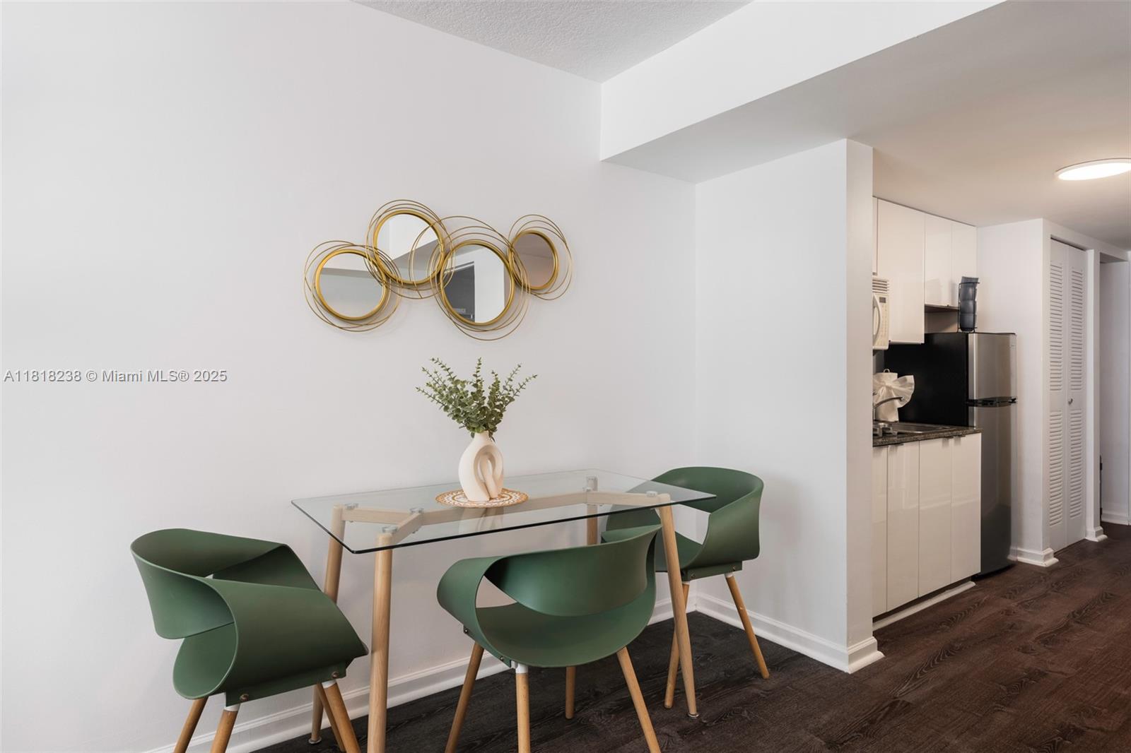 1200 Brickell Bay Dr 4010