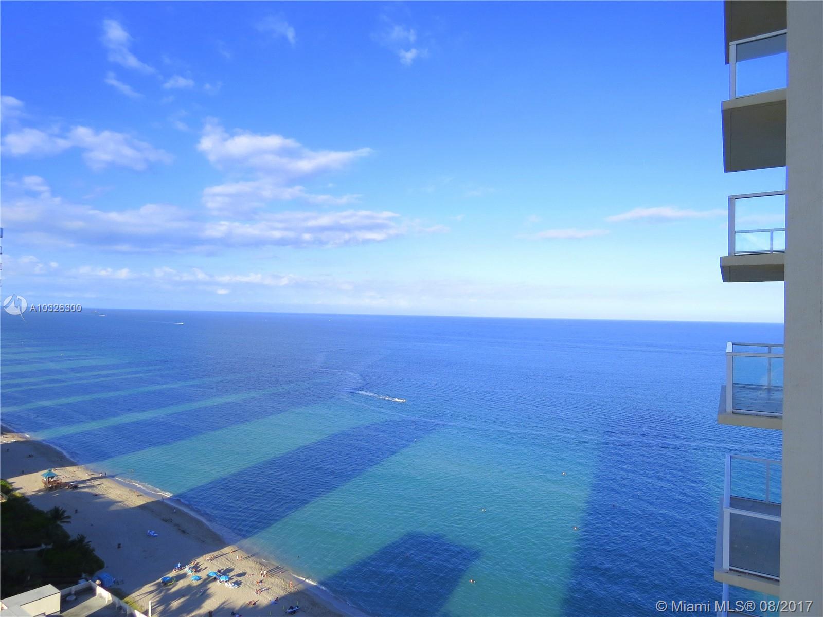 La Perla Condo / Sunny Isles Beach / 2 Bedrooms + Den, 2.5 Bathrooms, 1,715 Sq. Ft. of Living Area / Unfurnished / Marble Floors / 1 assign Valet Parking included on the rental price / Ocean Front Building in the Heart of Sunny Isles Beach / Excellent Location / Building offers; beach chairs and umbrellas as part of their seaside service, Pool, Jacuzzi, Kids Room, Game Room, Conference Room, GYM and more. Walking distance to shops, supermarkets, restaurants and more.