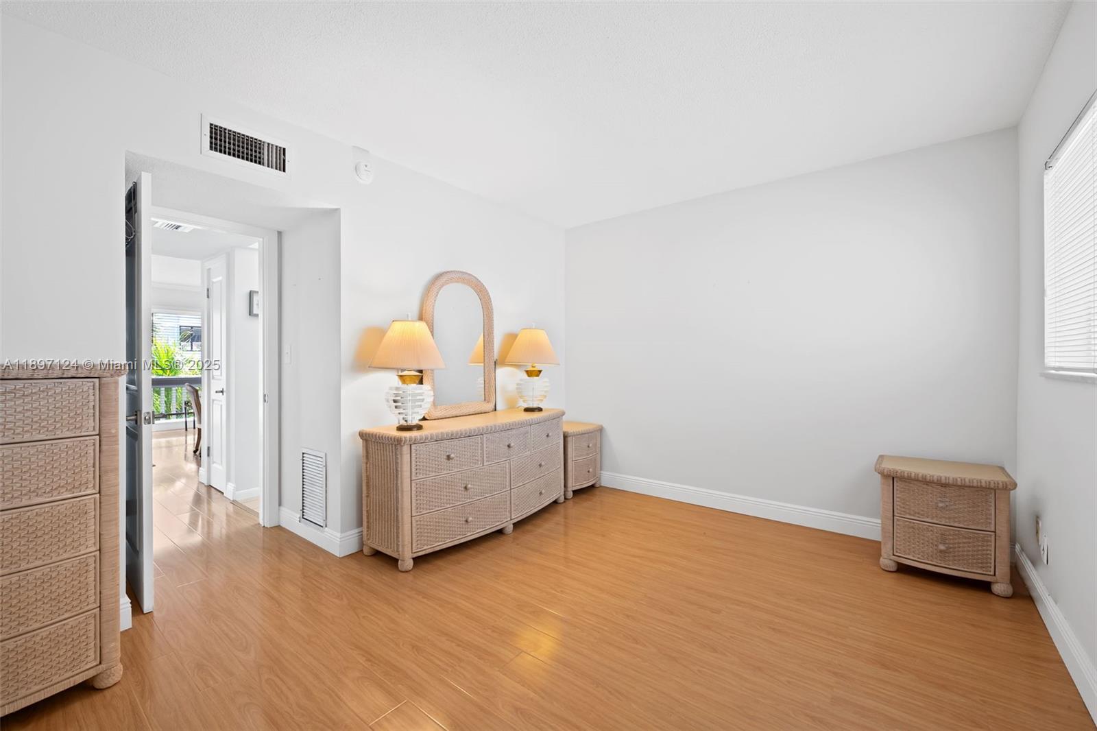 MANOR CLUB CONDO - Residential