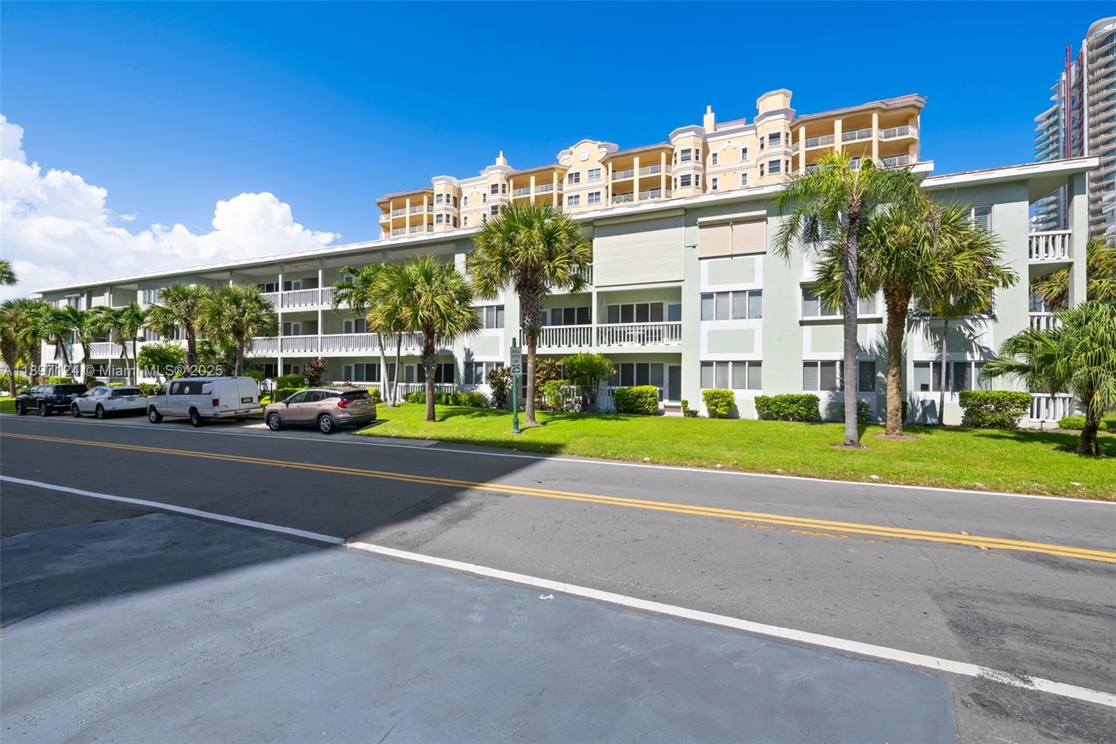 MANOR CLUB CONDO - Residential