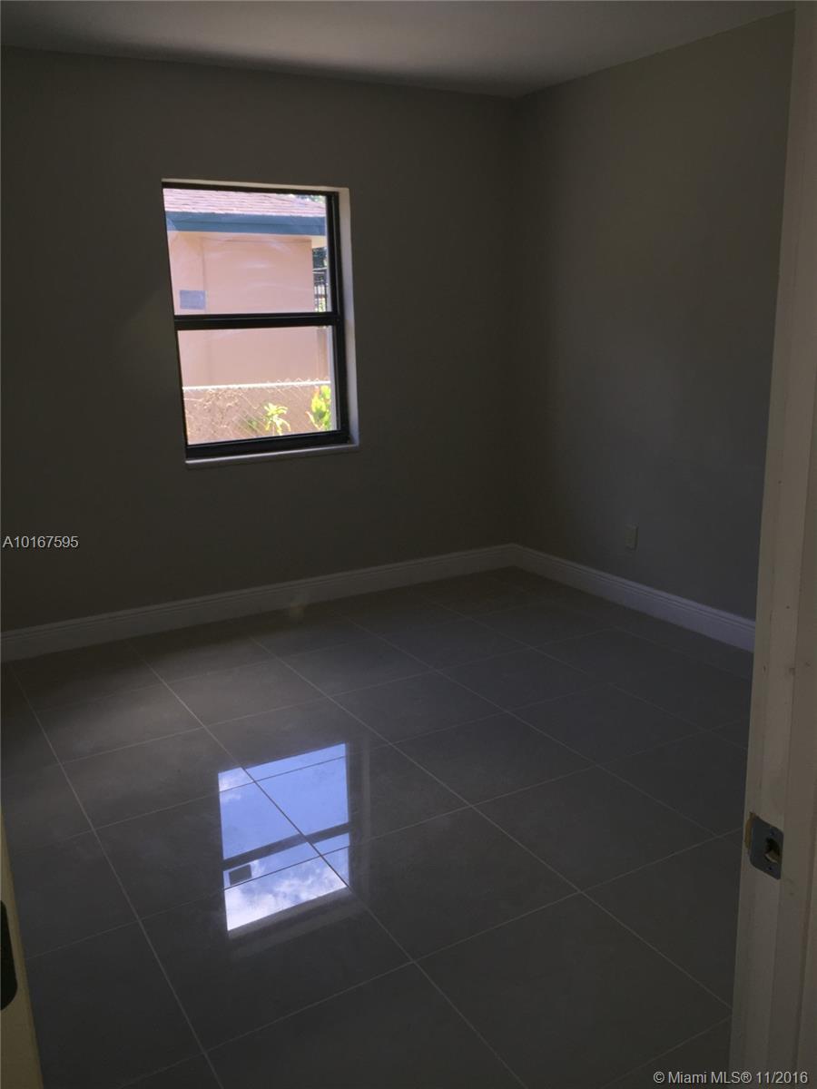 London Terrace 2nd Add - Residential Lease