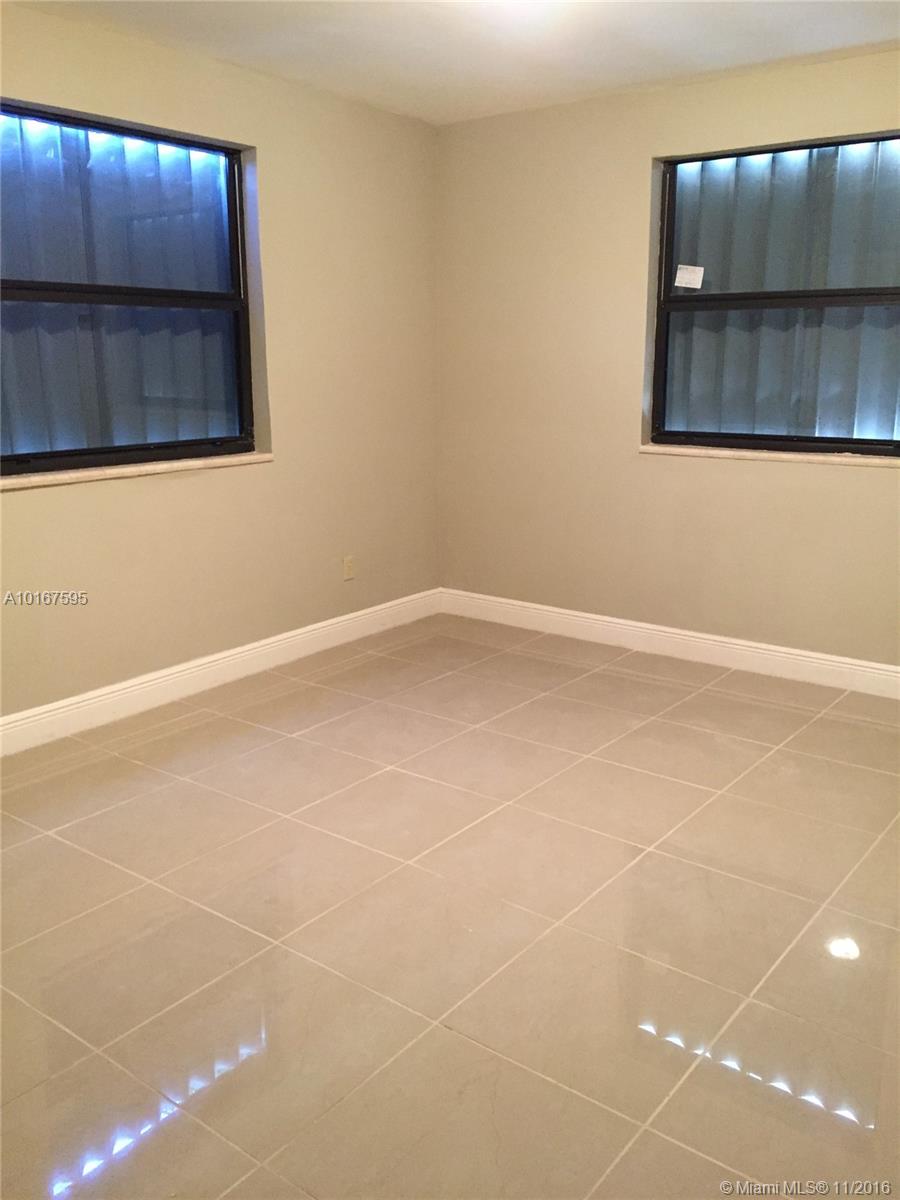 London Terrace 2nd Add - Residential Lease