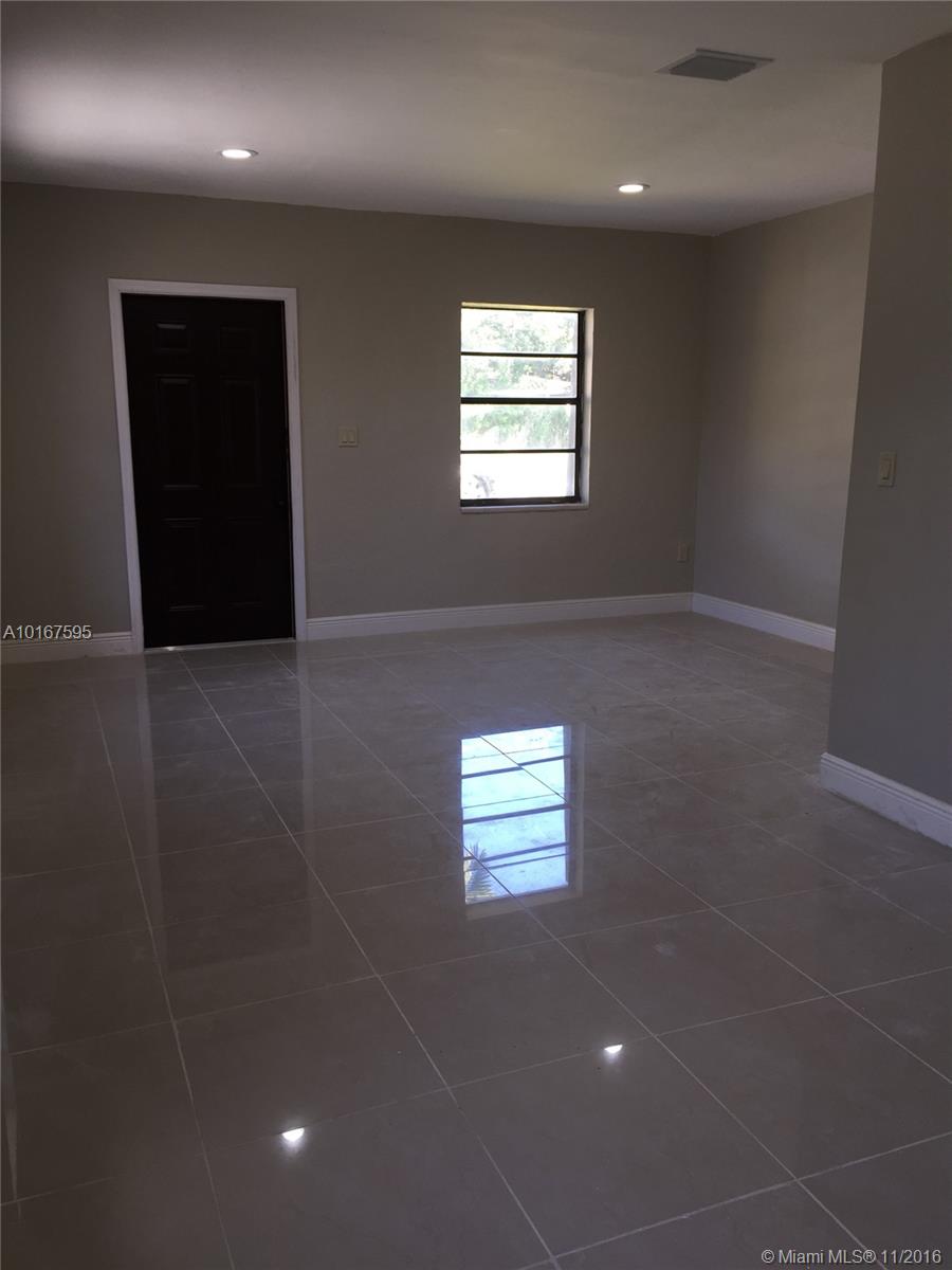 London Terrace 2nd Add - Residential Lease