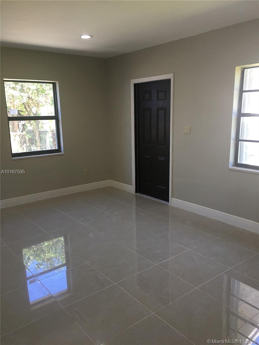 London Terrace 2nd Add - Residential Lease