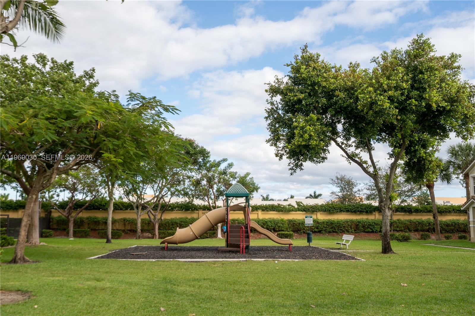 BELMONT AT NORTH LAUDERDA - Residential