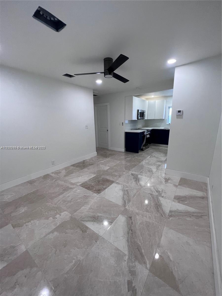 SUNNYSIDE ESTATES - Residential