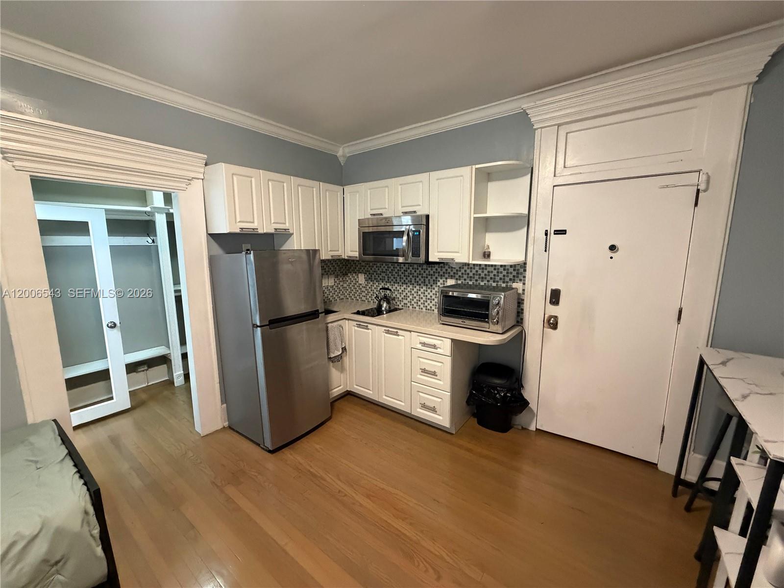 MENDOZA CONDO - Residential
