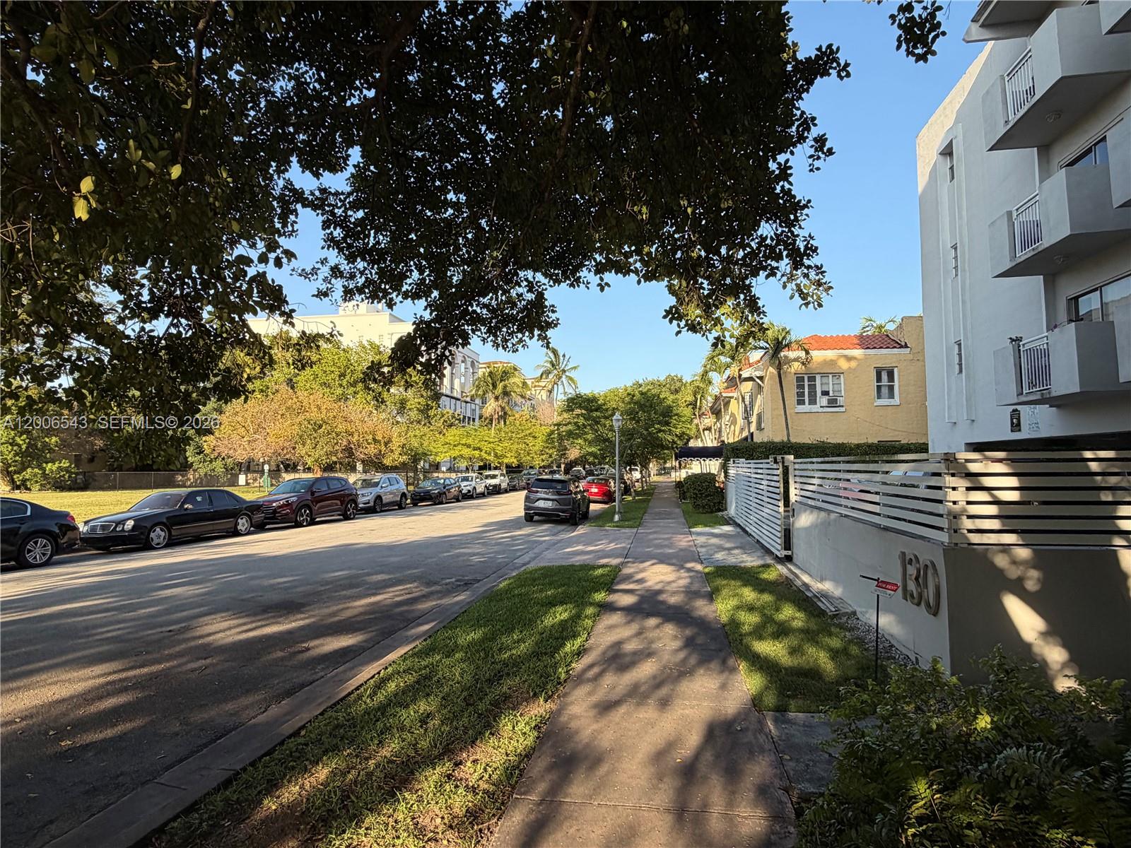 MENDOZA CONDO - Residential