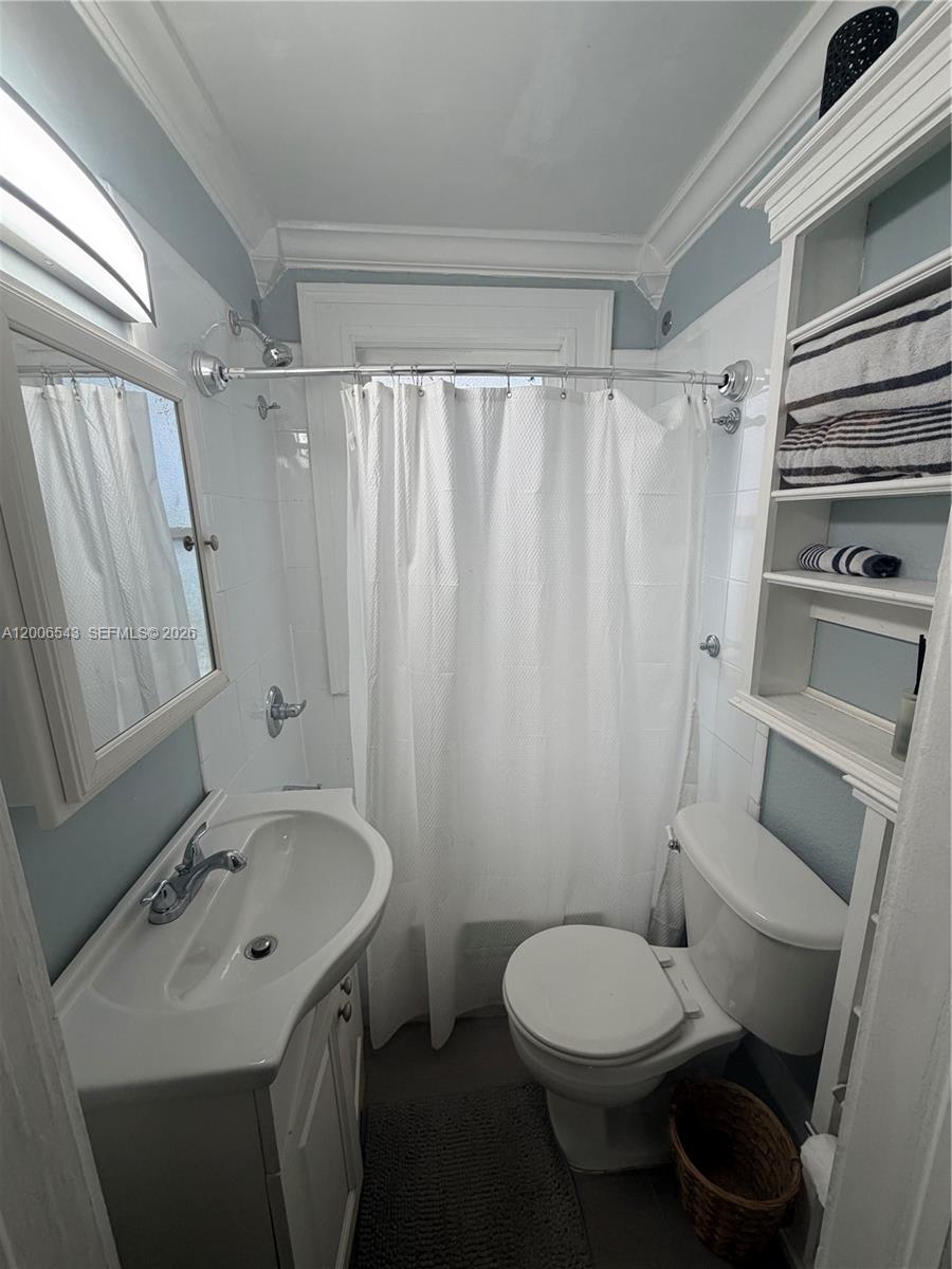 MENDOZA CONDO - Residential