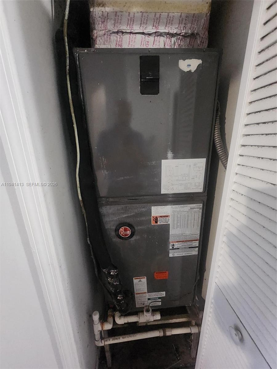 VENETIA GROVE - Residential