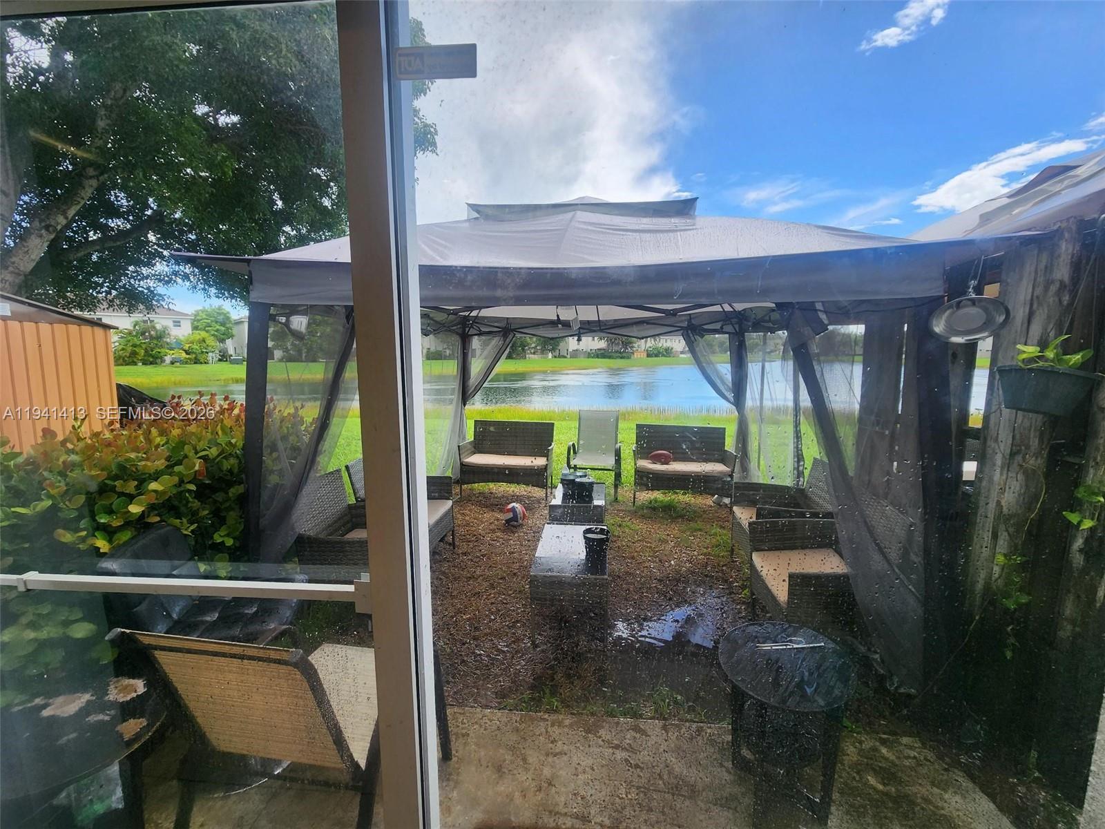 VENETIA GROVE - Residential