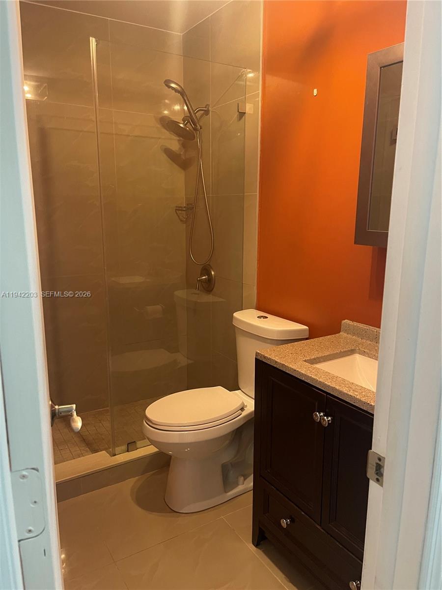 KENDALE LAKES NORTH SEC 9 - Residential Lease