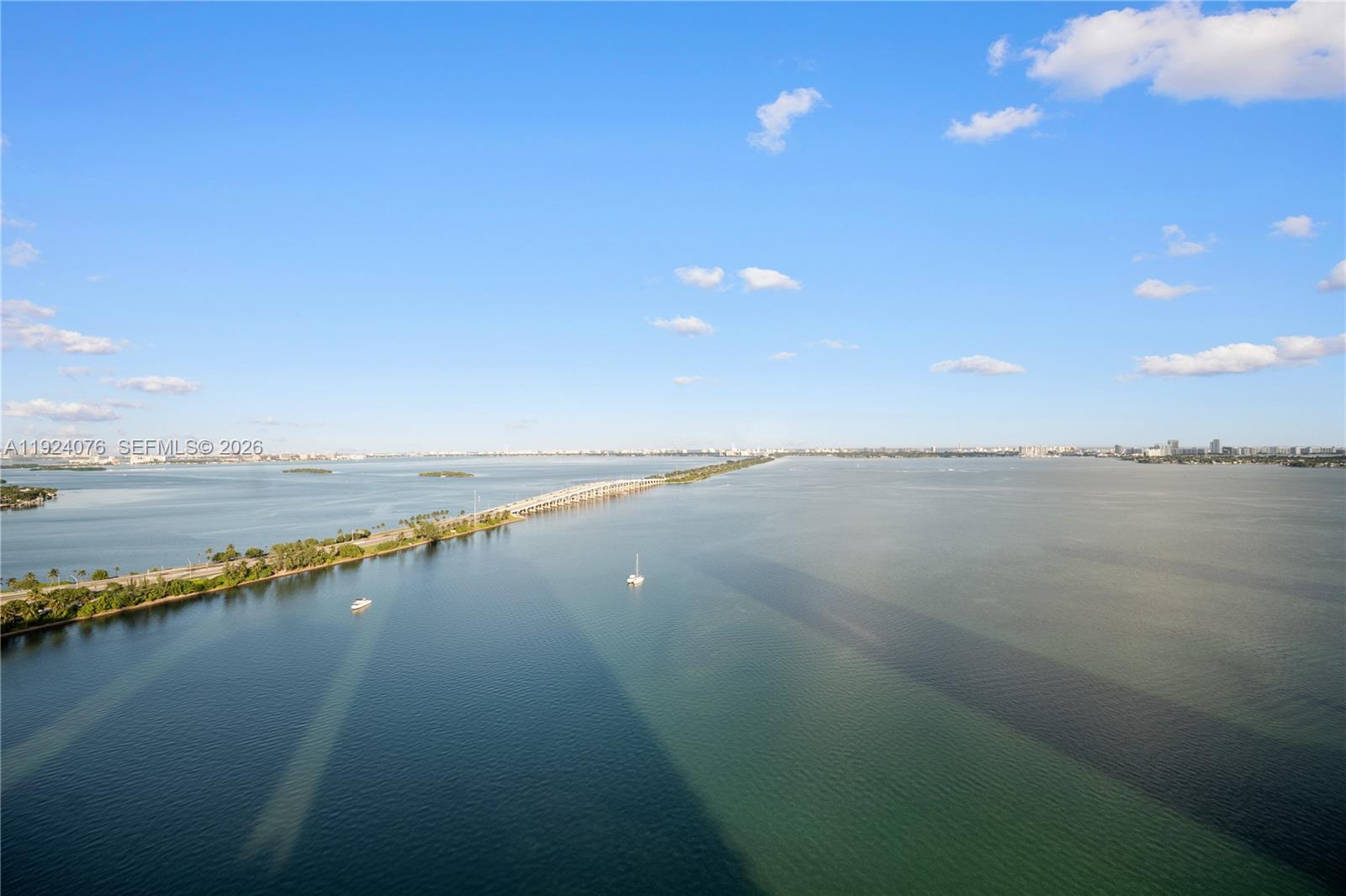 ONE PARAISO CONDO - Residential