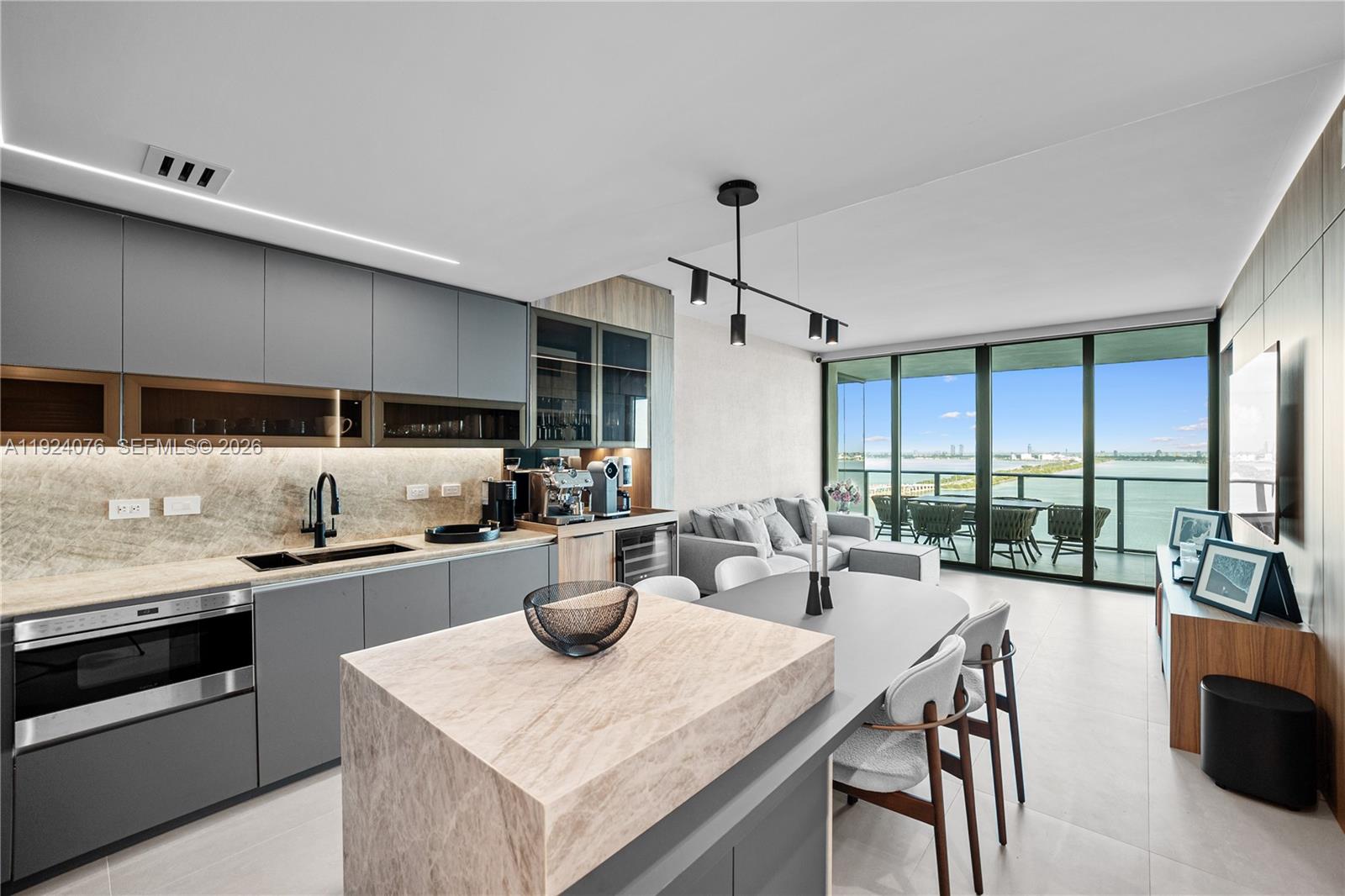 View photos, virtual tours, details... 3131 NE 7th Ave 2805