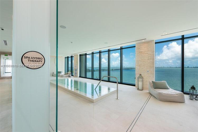 ONE PARAISO CONDO - Residential