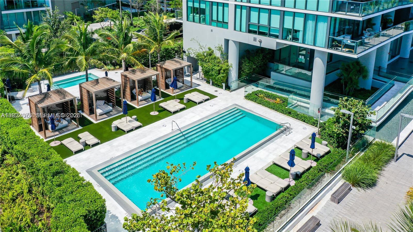 ONE PARAISO CONDO - Residential