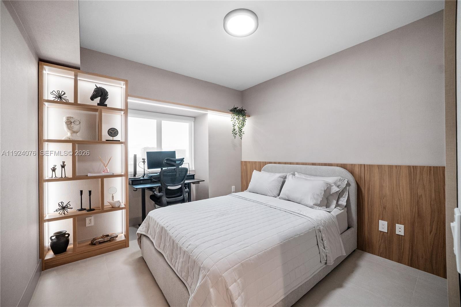 ONE PARAISO CONDO - Residential