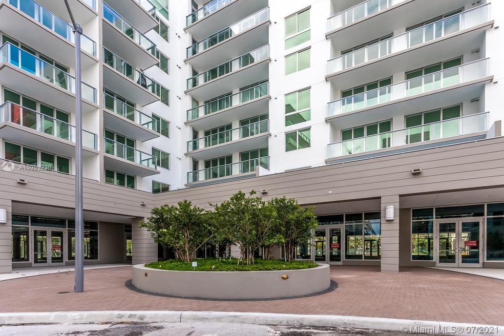 MIDTOWN DORAL - Residential