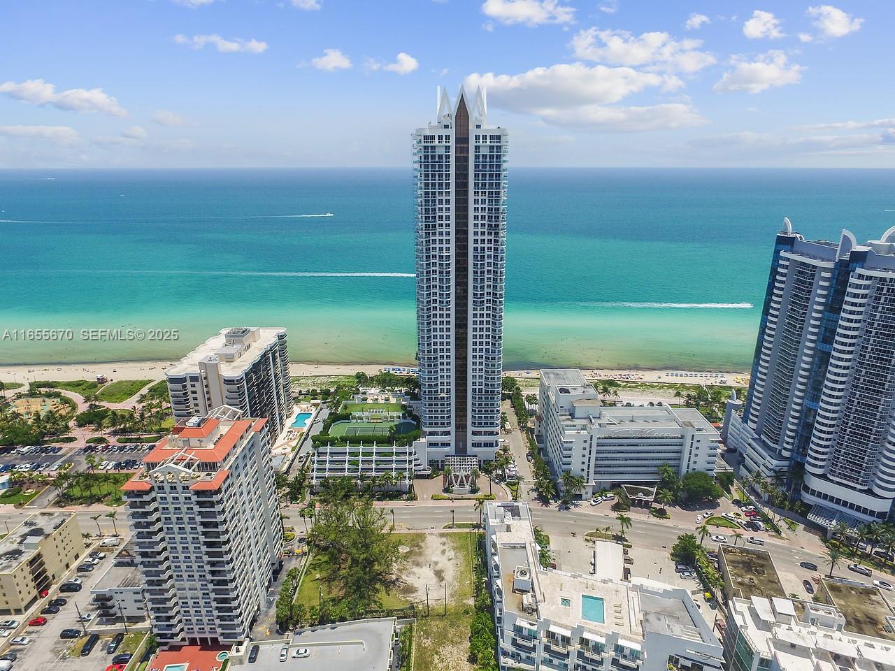 6365 Collins Ave 2109