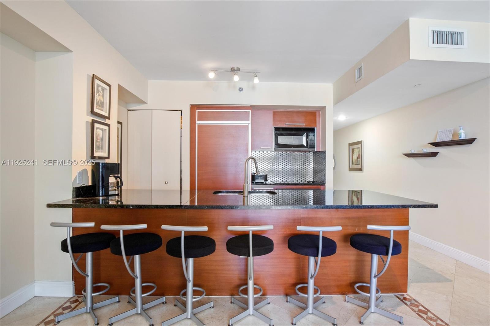 BEACH CLUB TWO - Residential