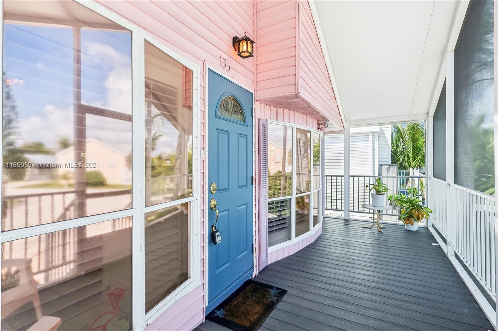 10851 S Ocean Dr #135, Jensen Beach, FL, 34957/$430,000 2 10851 S Ocean Dr #135