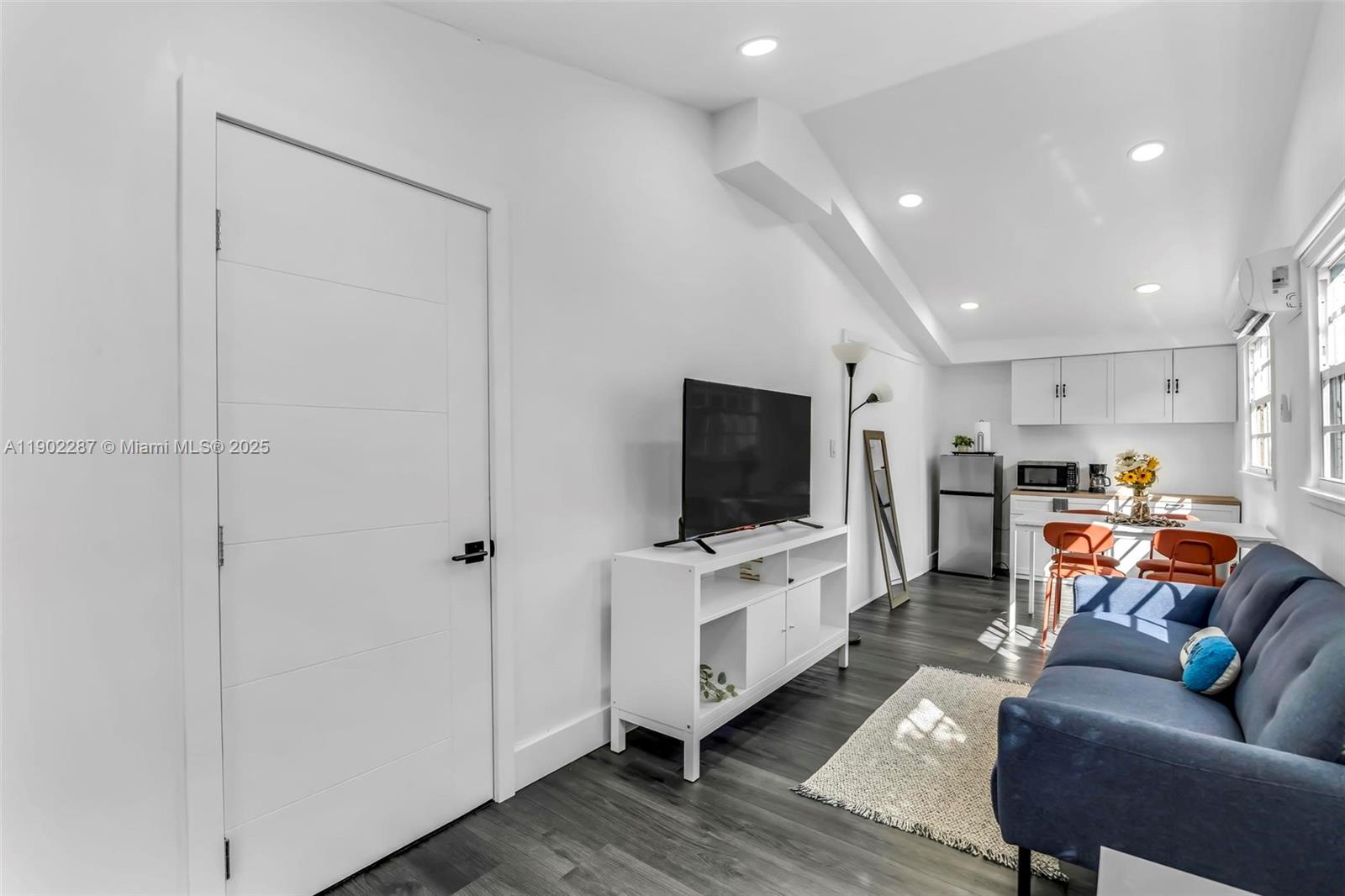 BILTMORE VILLAS SEC II - Residential