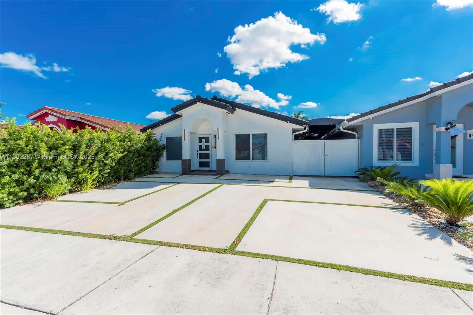 BILTMORE VILLAS SEC II - Residential