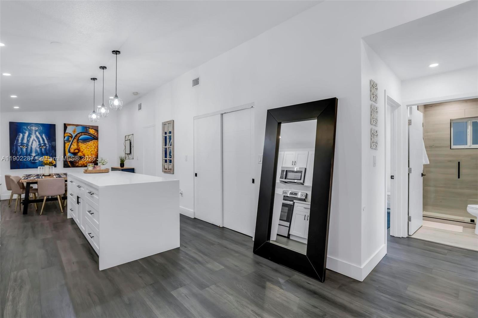 BILTMORE VILLAS SEC II - Residential