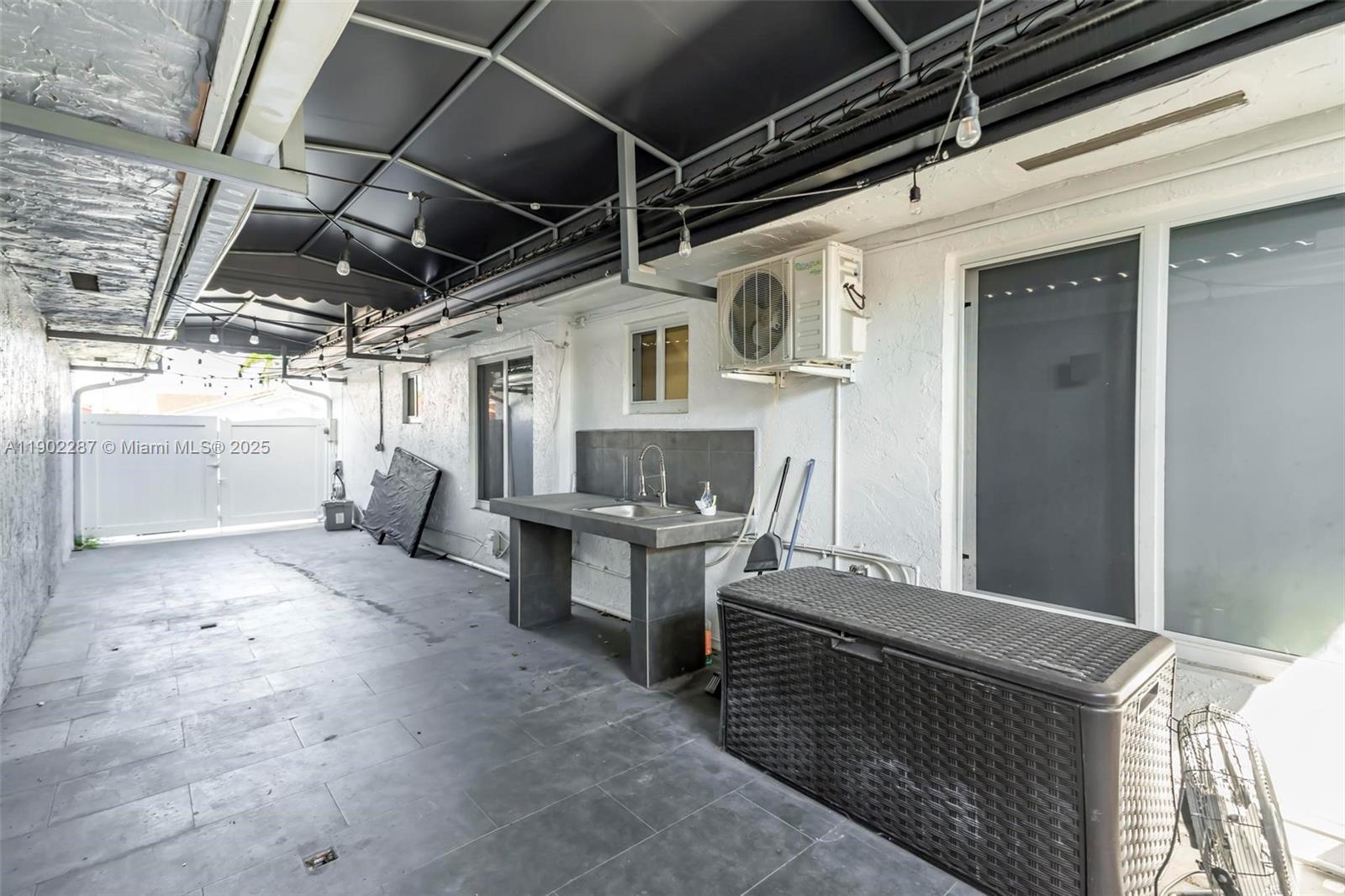 BILTMORE VILLAS SEC II - Residential