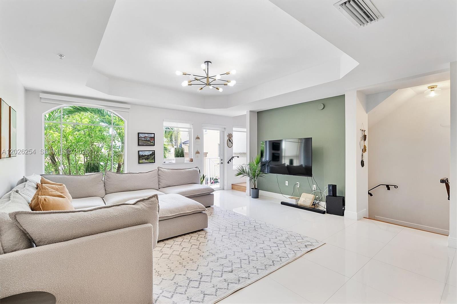 MERCO AT AVENTURA - Residential